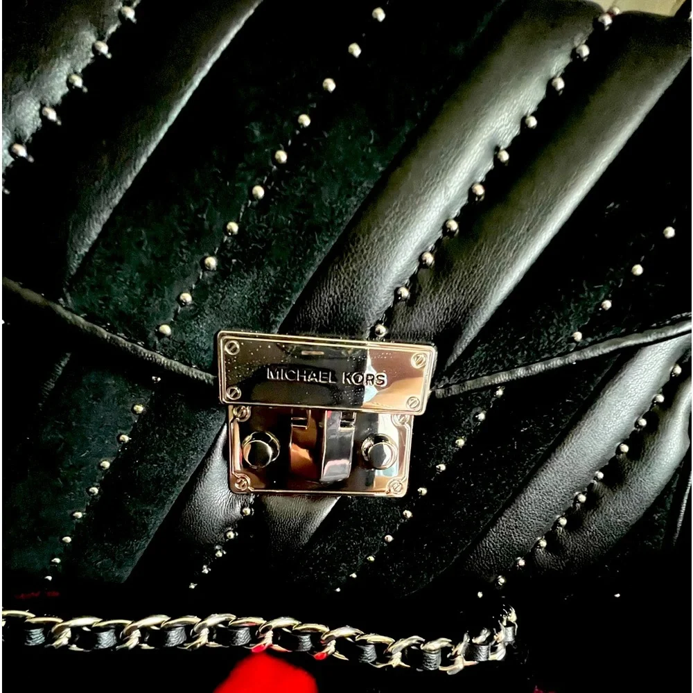 Authentic Michael Kors - Picture 3 of 5